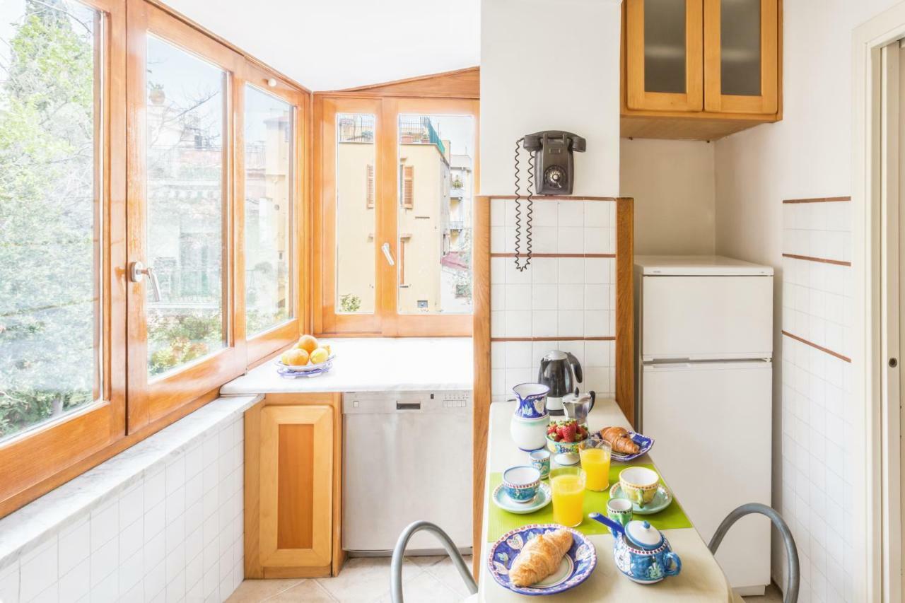 Explore The Amalfi Coast From A Cosy Home In Sorrento Centre מראה חיצוני תמונה